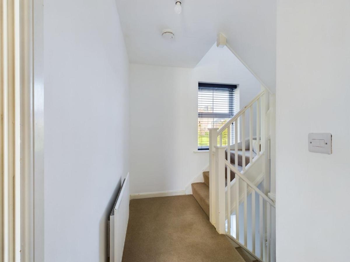 247 Serviced Accommodation In Stafford- 3Br Townhouse Extérieur photo